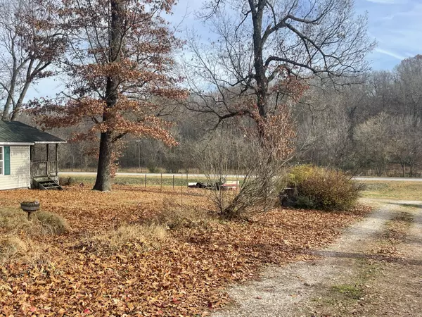 Neosho, MO 64850,10256 Otter DR