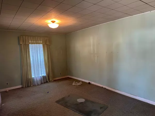 Joplin, MO 64801,1014 E Furnace ST