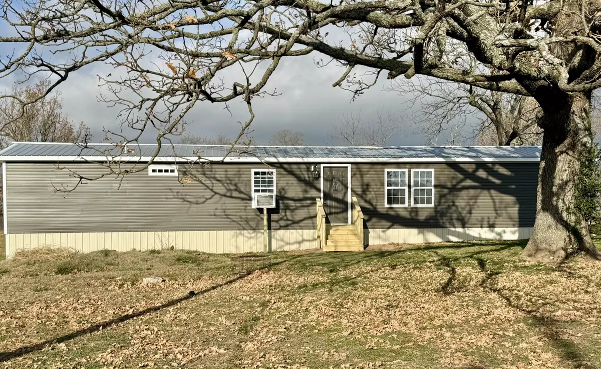 Aurora, MO 65605,19327 Lawrence 1210