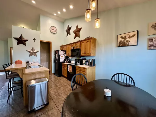 Carthage, MO 64836,1012 S Palomino RD