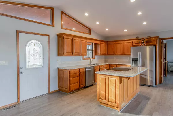 Eagle Rock, MO 65641,26812 Chalet LN