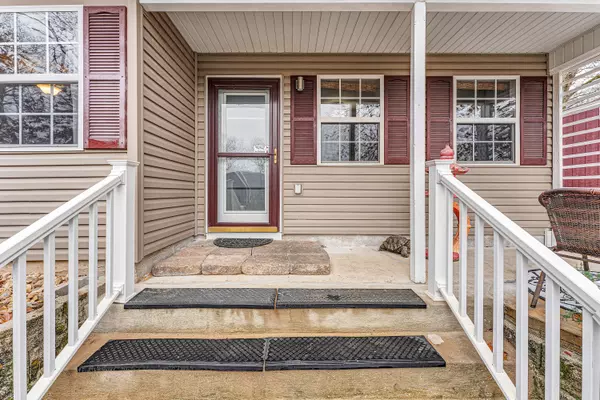 Merriam Woods, MO 65740,5023 Greenwood DR