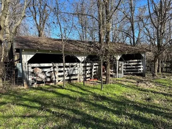 La Russell, MO 64848,6678 S Hwy Bb