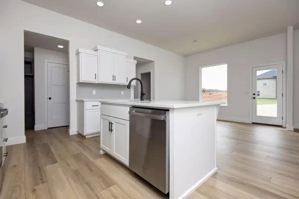 Battlefield, MO 65619,4088 S Sycamore DR #Lot 142