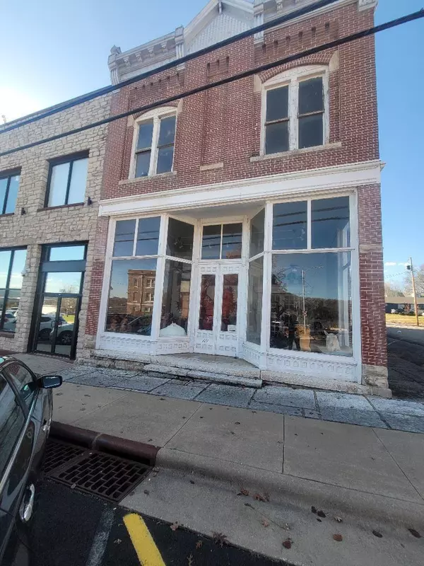 Galena, MO 65656,103 S Main ST