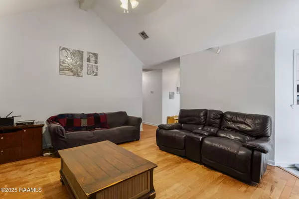 Youngsville, LA 70592,406 Rue Canard