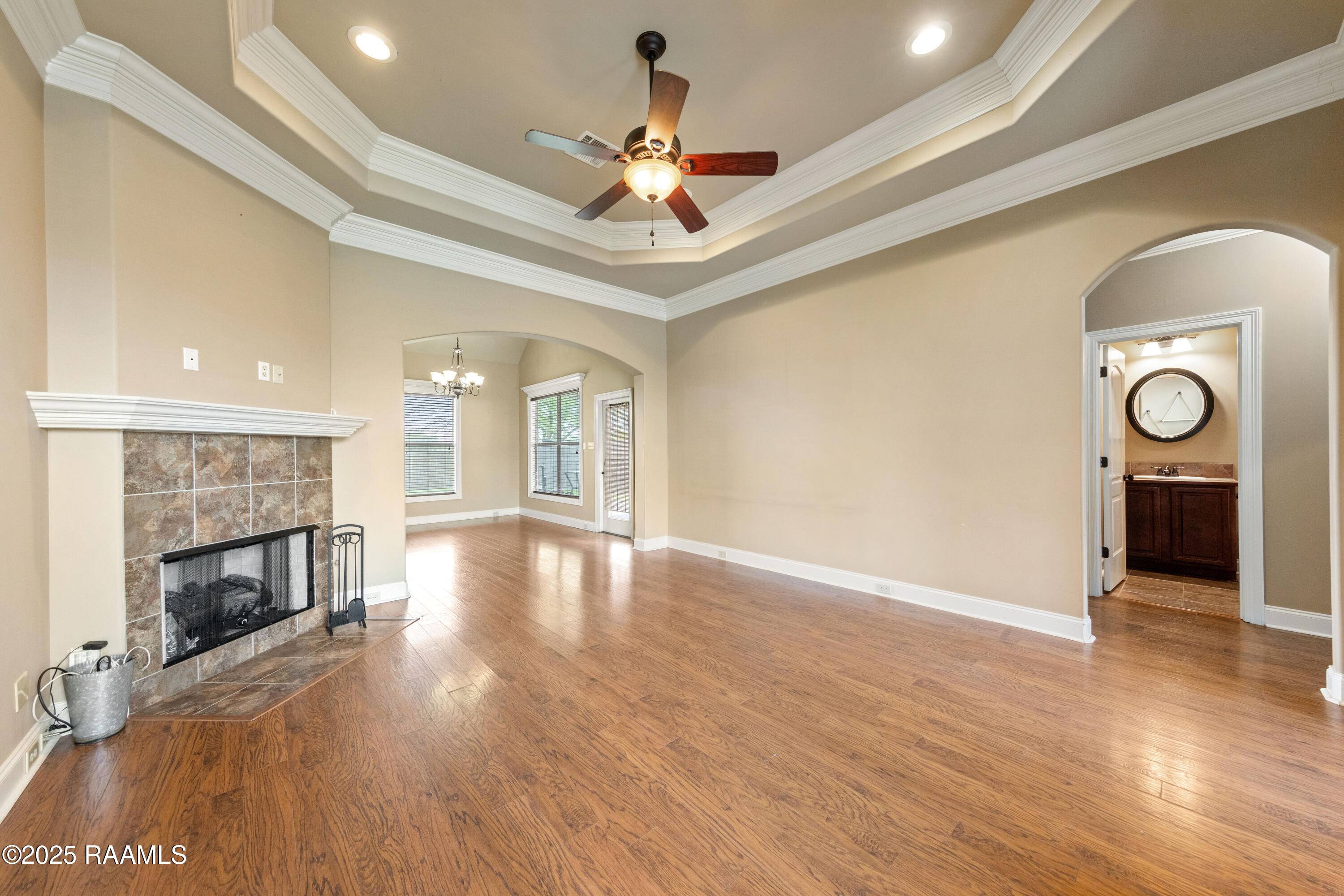Scott, LA 70583,203 Regal Oaks DR