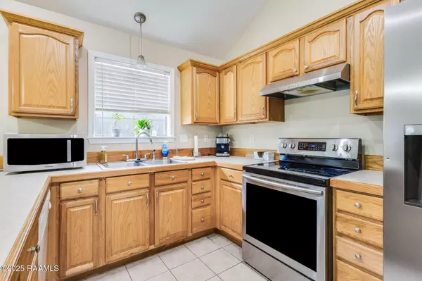 Lafayette, LA 70506,145 Earline DR