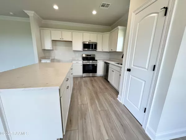 Youngsville, LA 70592,216 Afterglow LN