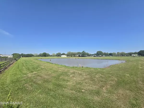 Tbd Curtis Landry RD, Erath, LA 70533