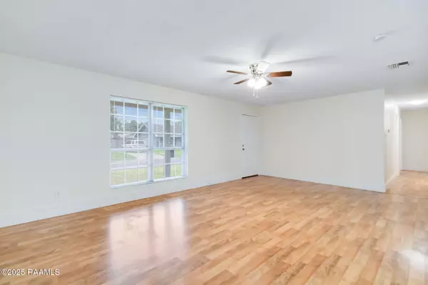 Lafayette, LA 70507,129 Nottingham CIR