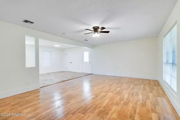 Lafayette, LA 70507,129 Nottingham CIR