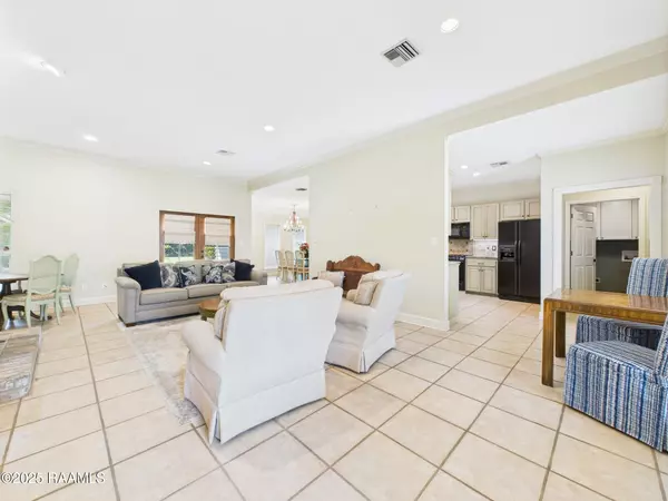 Lafayette, LA 70508,405 Goodwood CIR