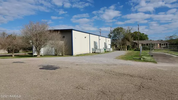 Lafayette, LA 70508,122 Board RD