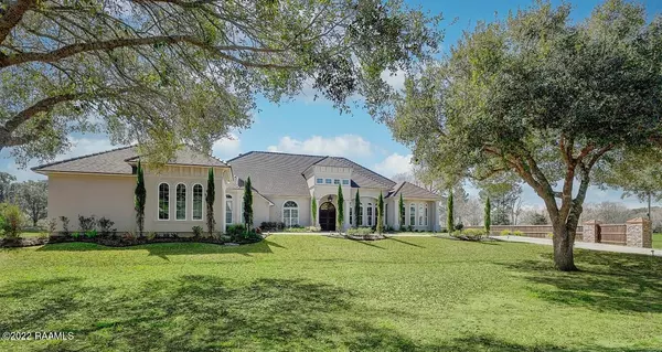 100 Veranda PL,  Youngsville,  LA 70592