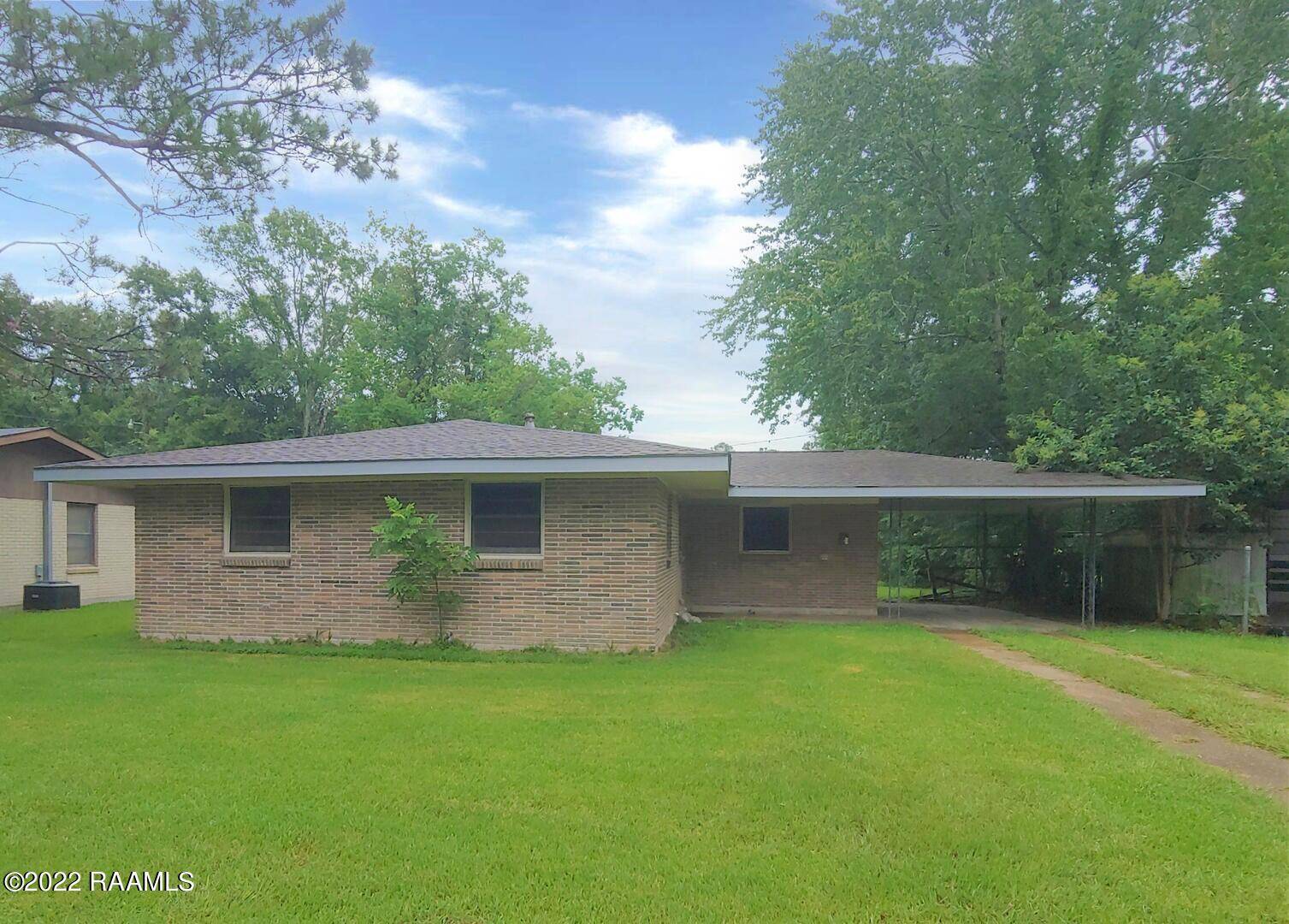 2325 Ledoux CIR, Opelousas, LA 70570