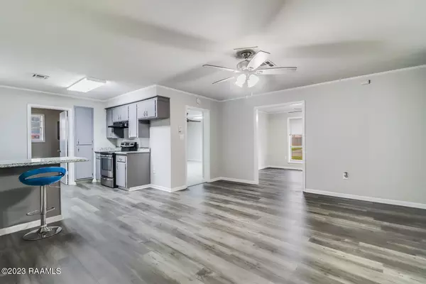 Lafayette, LA 70506,100 Avondale DR