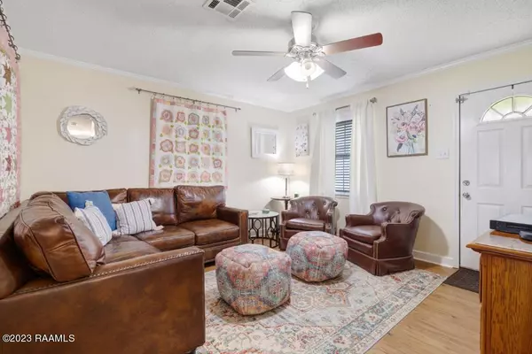 Lafayette, LA 70503,104 Driftwood DR