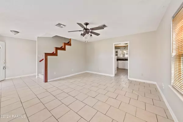 Lafayette, LA 70503,301 Genevieve DR