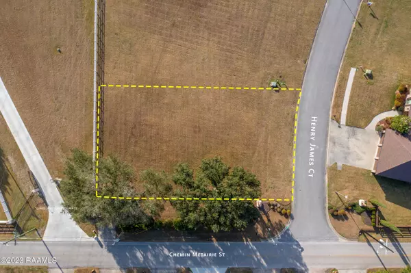 101 Henry James CT, Youngsville, LA 70592