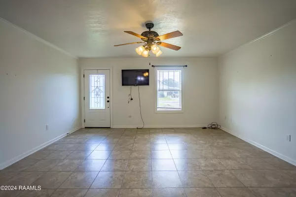 Ville Platte, LA 70586,139 Monette ST