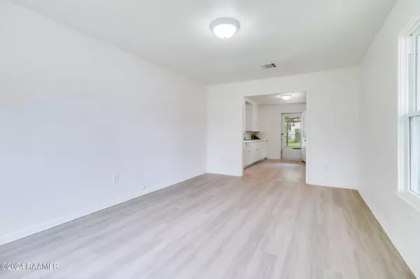 Lafayette, LA 70501,162 Sherwood DR