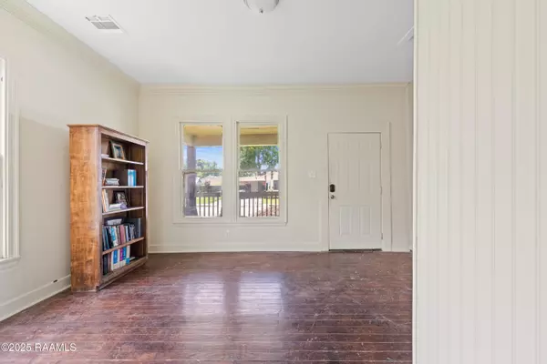 Lafayette, LA 70501,617 E Vermilion ST