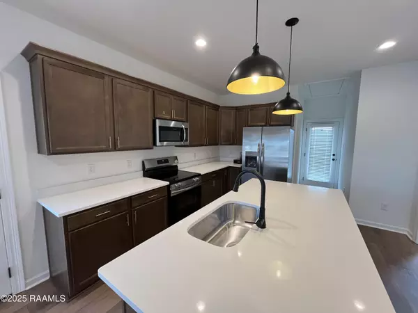 Lafayette, LA 70507,118 Cranston CT