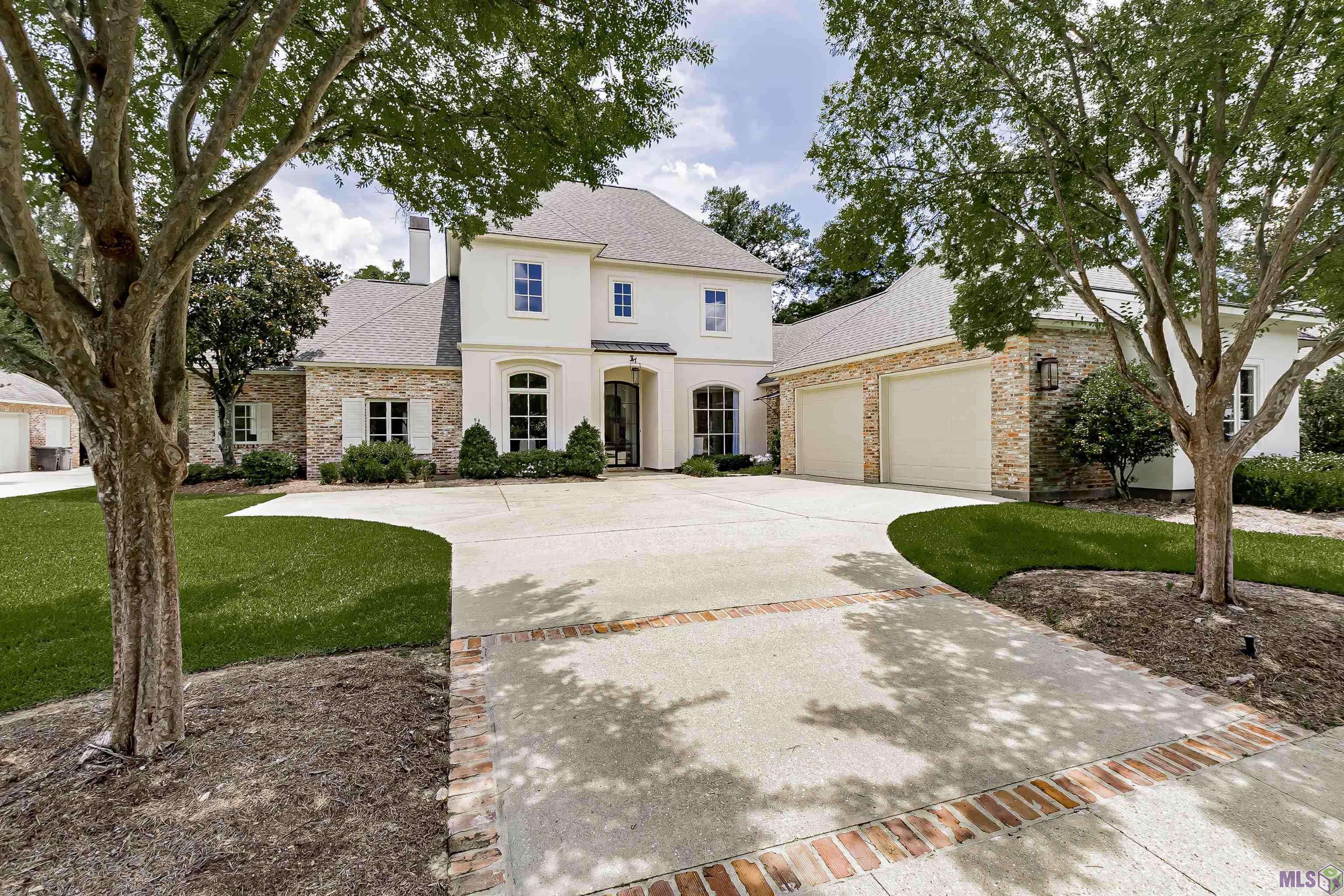 9806 Myrtle Ln, Baton Rouge, LA 70810
