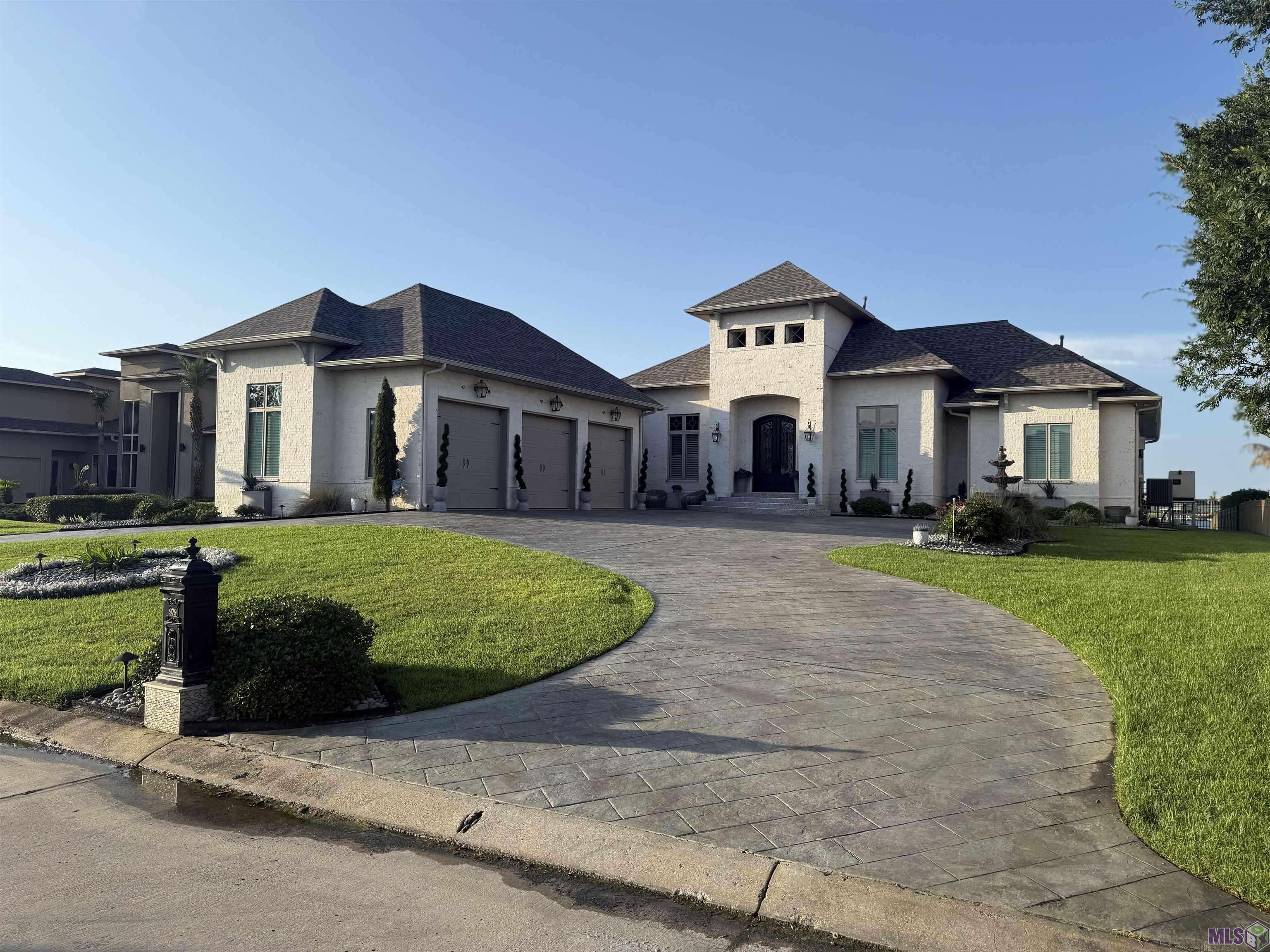 979 Lakeshore Blvd, Slidell, LA 70461