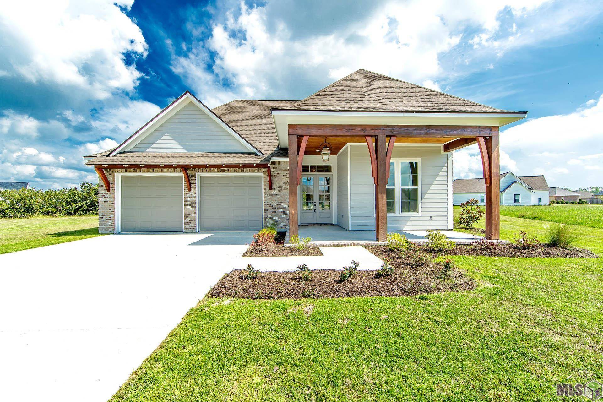 126 Pleasant Ridge Ct, Houma, LA 70364