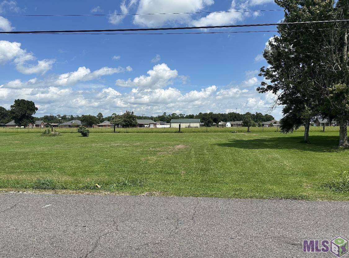 tbt Sako Drive, Raceland, LA 70394