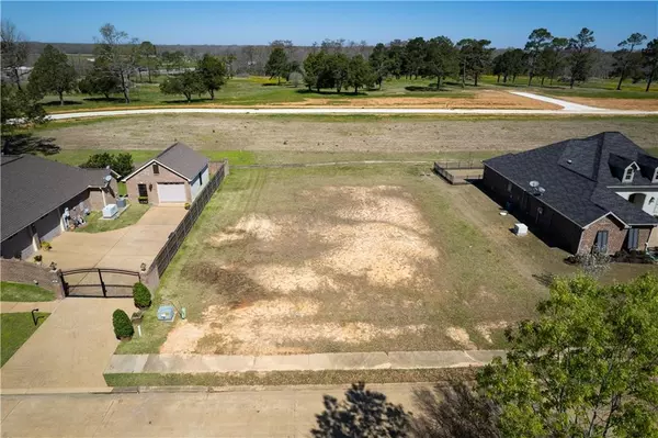 103 Clubhouse Drive, Woodworth, LA 71485