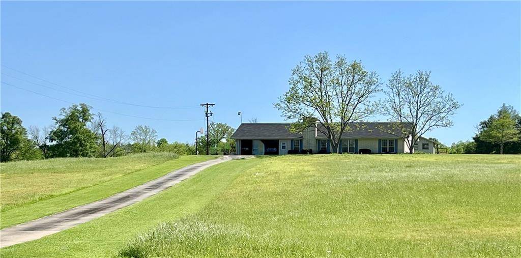 1518 La 114 Highway, Hessmer, LA 71341