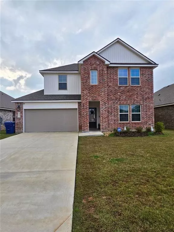 8139 Olde Town Court, Alexandria, LA 71303