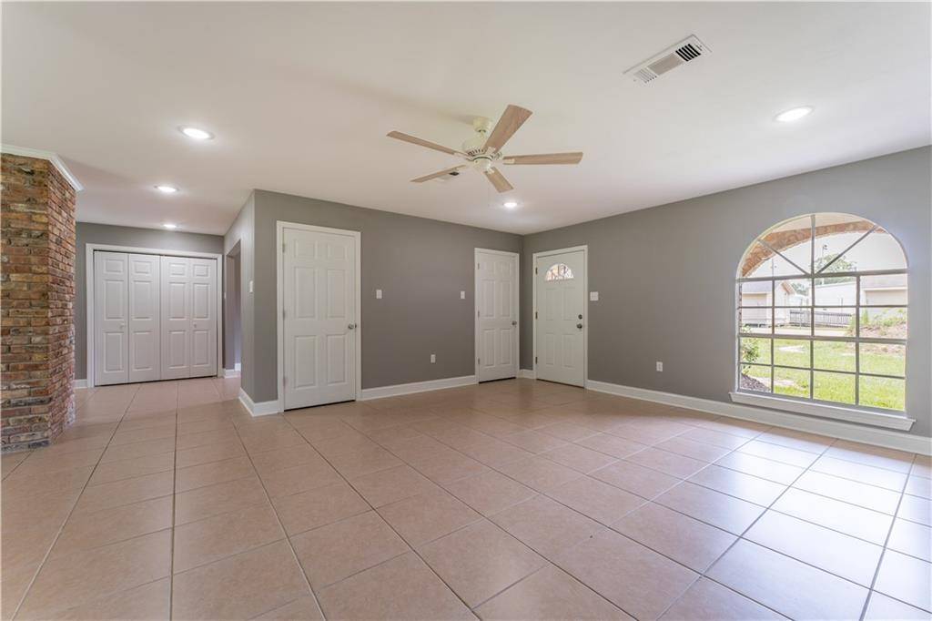 Independence, LA 70443,125 Vaccaro Street