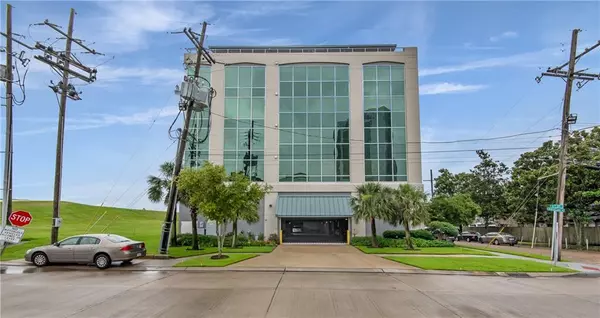 3901 Ridgelake Drive #4A, Metairie, LA 70002