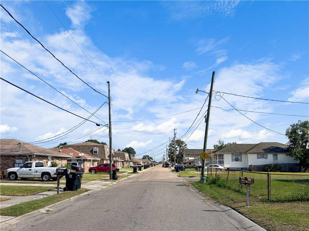 Chalmette, LA 70043,3227 Pakenham Drive
