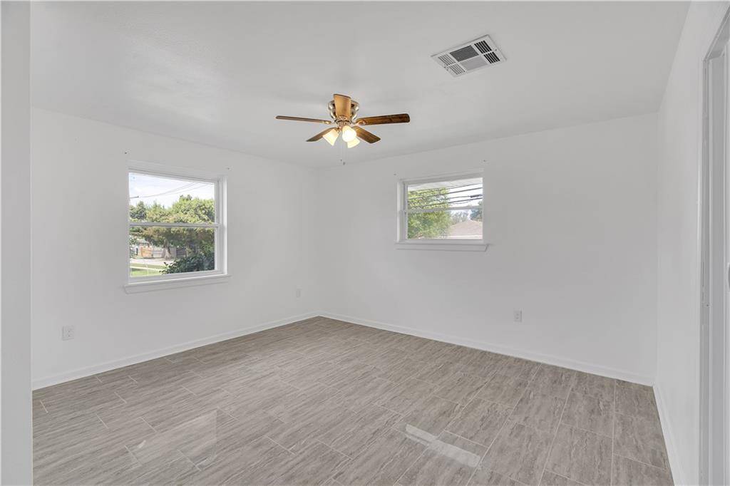 Kenner, LA 70065,3244 Iowa Avenue