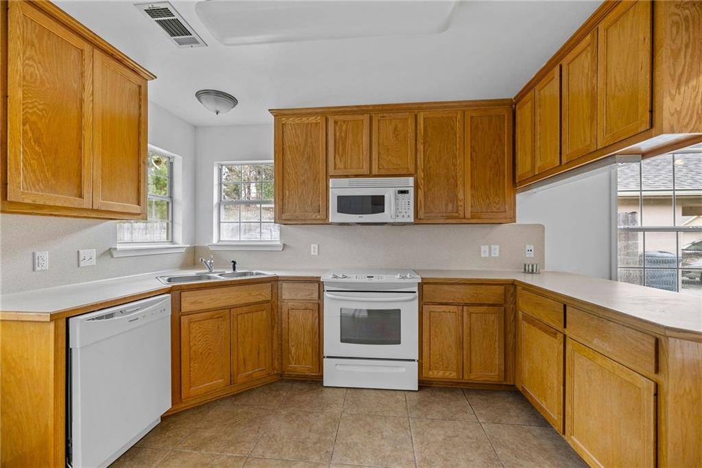 Ponchatoula, LA 70454,223 Avalon Villa Drive #223
