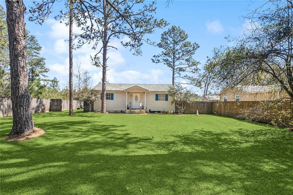 Covington, LA 70435,72452 Plantation Street