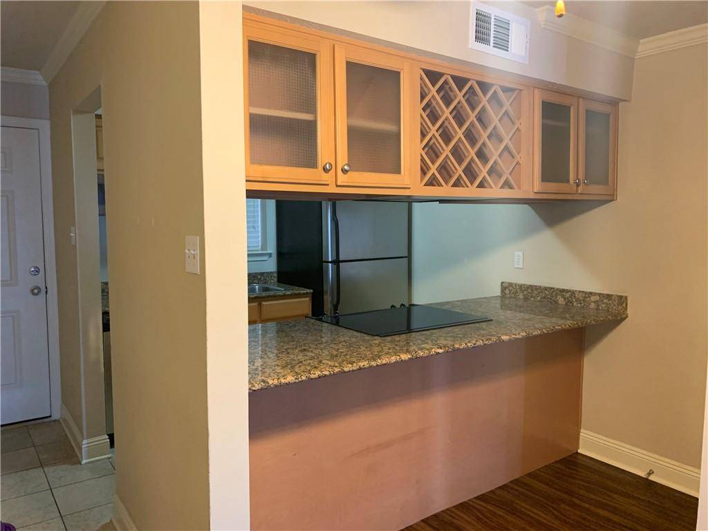 Metairie, LA 70006,3805 Houma Boulevard #B-226