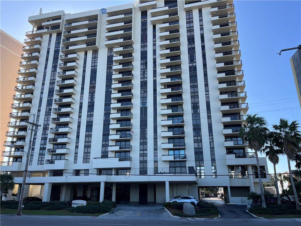 300 Lake Marina Avenue #16BW, New Orleans, LA 70124