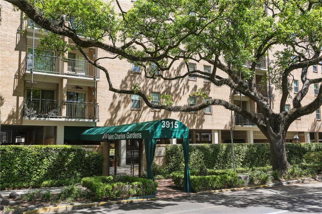 3915 St Charles Avenue #215, New Orleans, LA 70118