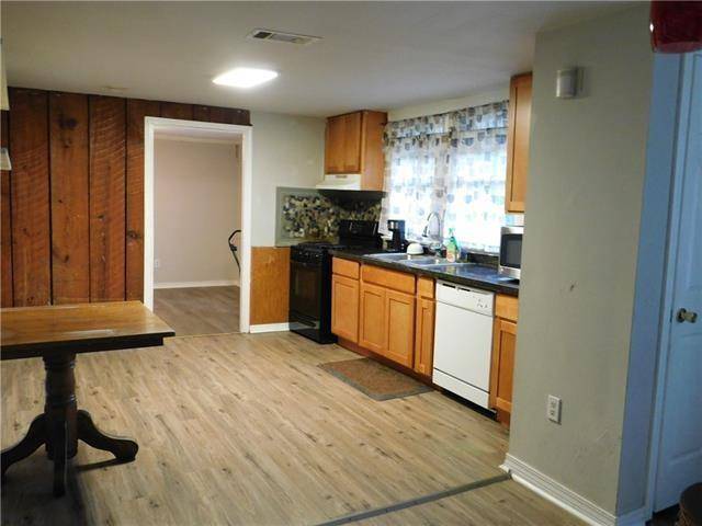 Ponchatoula, LA 70454,530 E Cypress Street