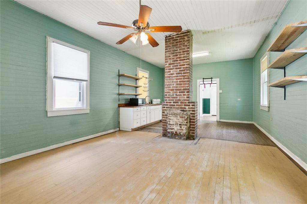 Harvey, LA 70058,3512 4th Street