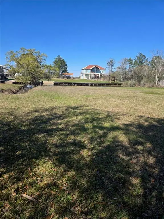 Bay Saint Louis, MS 39520,Nineteenth Street