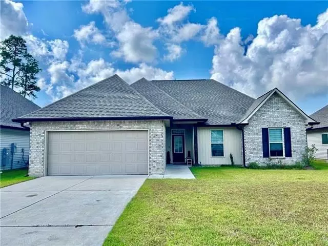 Lacombe, LA 70445,60256 Sunset Oak Boulevard