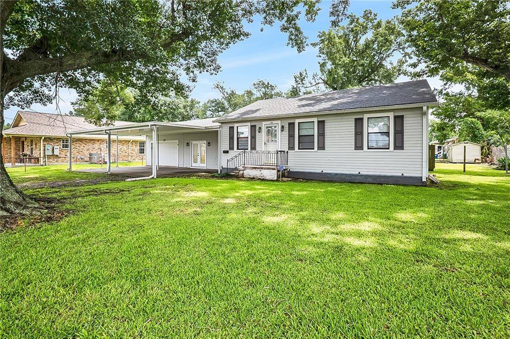 136 Saint Charles Street, Norco, LA 70079