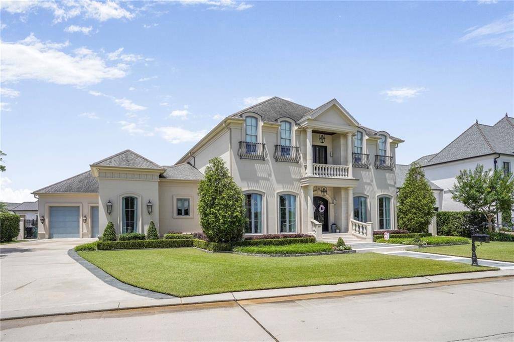 Kenner, LA 70065,21 Royal Palm Drive